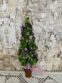 Miniature Christmas Tree in purple by Diana Wegner (image for) Miniature Christmas Tree in purple by Diana Wegner