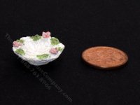 Miniature Round White Wicker Dish for Dollhouses (image for) Miniature Round White Wicker Dish for Dollhouses